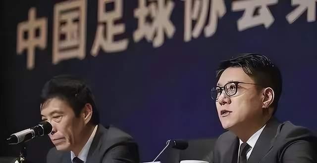 李璇吃瓜,揭秘娱乐圈幕后故事